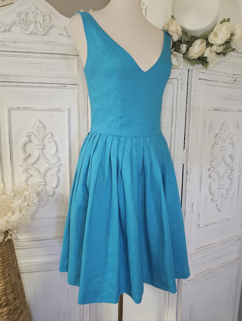 Chloe & Reese Turquoise Sleeveless Deep V-neck Pleated Fit and Flare Swing Dress